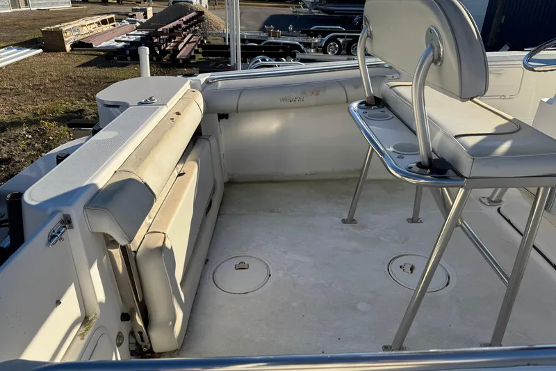 Slide: The Image of 2007 Wellcraft 232 Fisherman boat on trailer in indoor storage facility. - 4