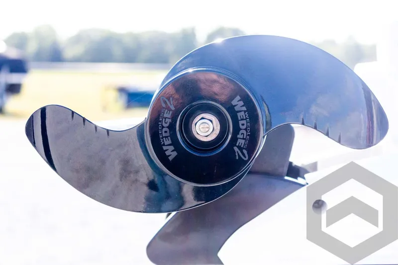 Slide: The Image of Propeller of 2026 G3 Bay 20 boat with Weedless Wedge 2 design. - 19