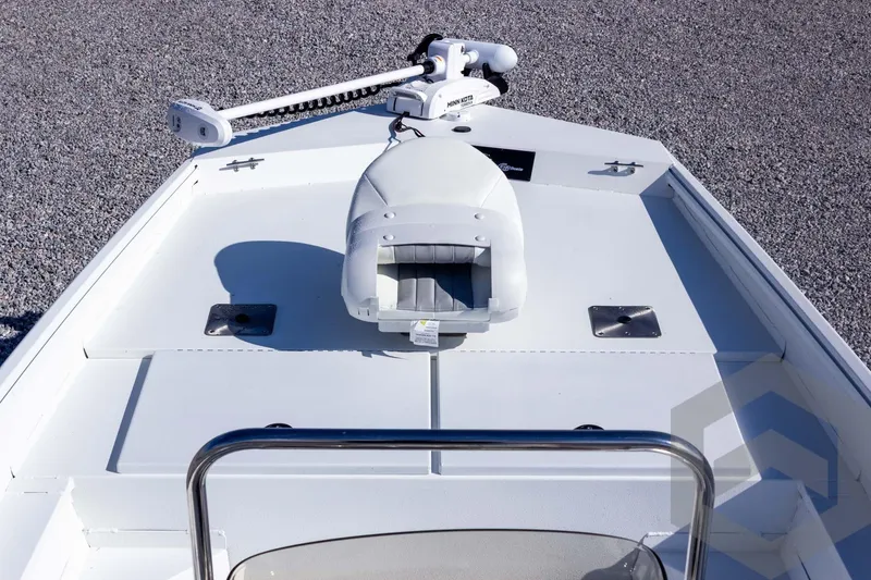 Slide: The Image of 2026 G3 Bay 20 boat deck with seating and trolling motor. - 21