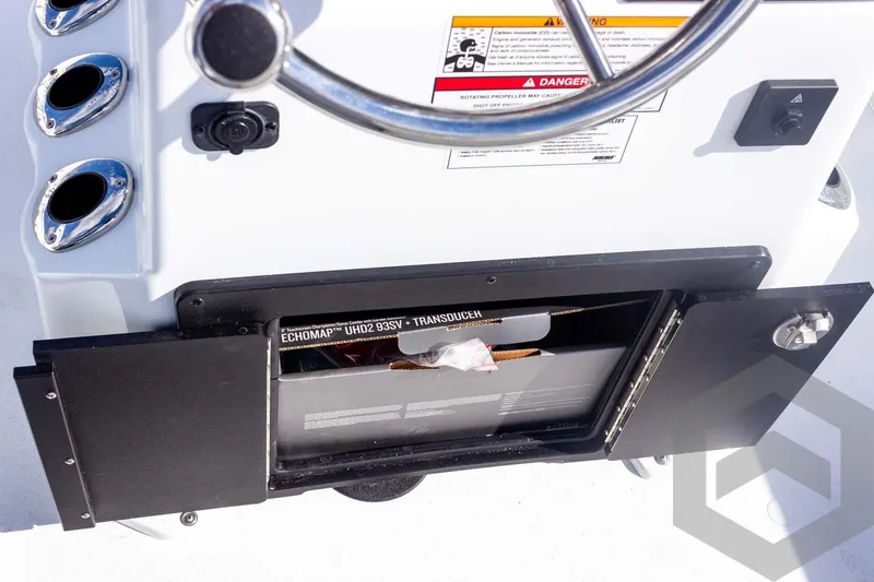 Slide: The Image of Control panel of 2026 G3 Bay 20 boat with Echomap UHD2 93SV transducer. - 36