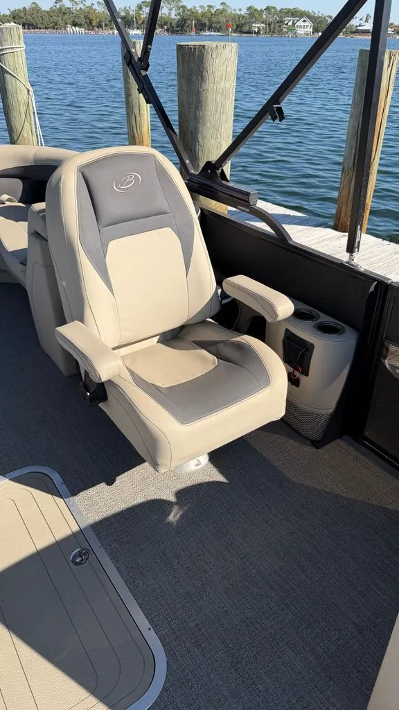 Slide: The Image of Barletta Aria 2023 - 16