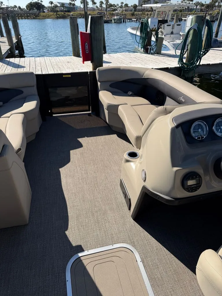 Slide: The Image of Barletta Aria 2023 - 2