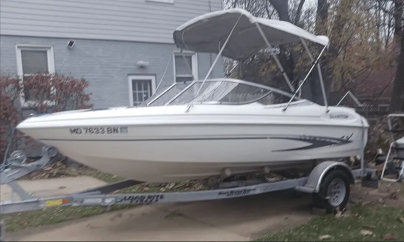 The Image of Glastron SX 170 Ski & Fish 2002 - 0