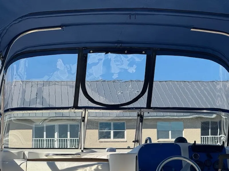 Slide: The Image of Wellcraft COASTAL 2003 - 14