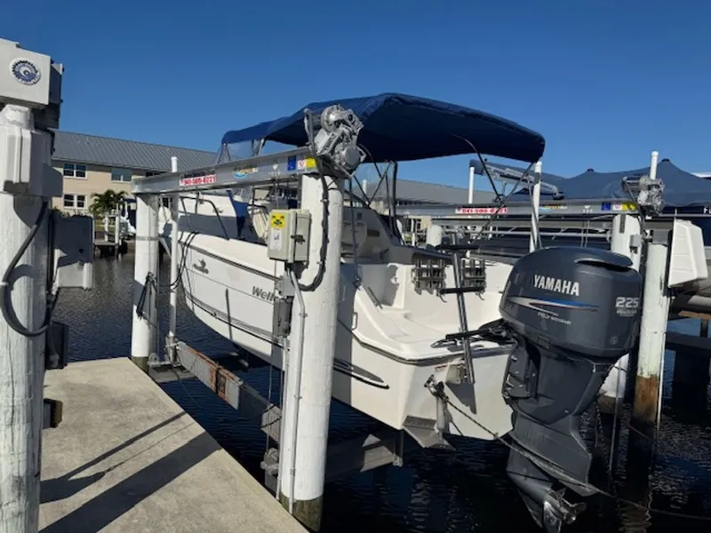 Slide: The Image of Wellcraft COASTAL 2003 - 19