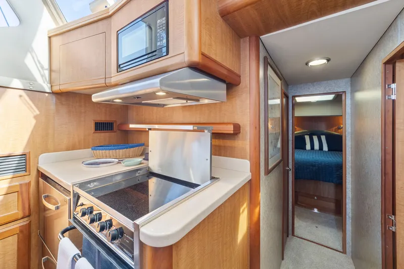 Slide: The Image of Mainship 43 Sedan Trawler 2007 - 28