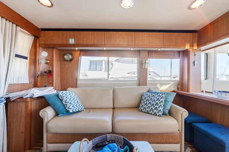 Slide: The Image of Mainship 43 Sedan Trawler 2007 - 36