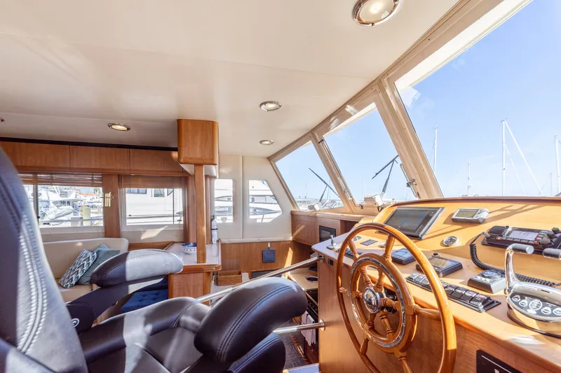 Slide: The Image of Mainship 43 Sedan Trawler 2007 - 40