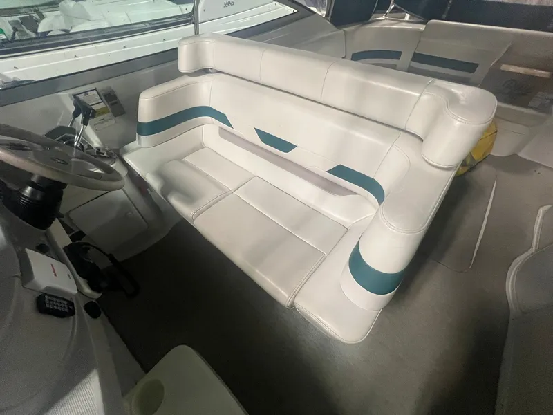 Slide: The Image of 1998 Formula 330 Sun Sport 24 - 24