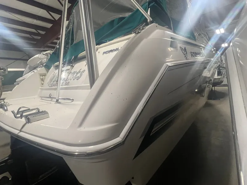 Slide: The Image of 1998 Formula 330 Sun Sport 29 - 29