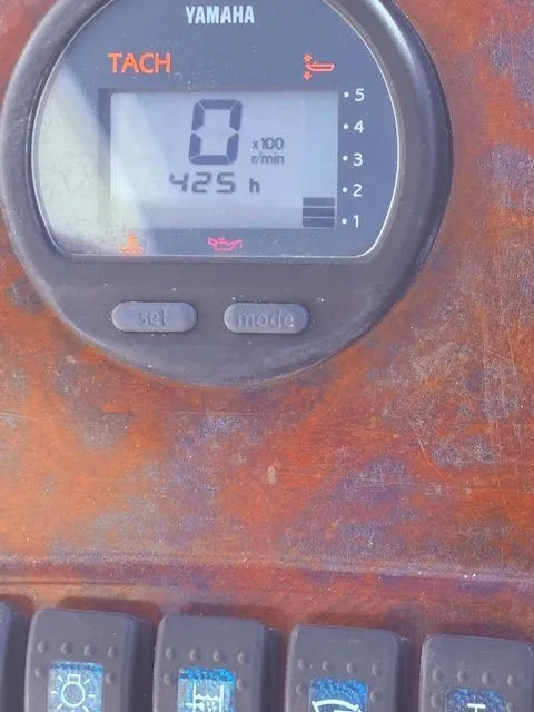 Slide: The Image of Sea Hunt Escape 207 LE 2011 - 14