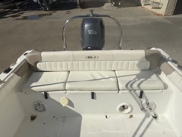 Slide: The Image of Sea Hunt Escape 207 LE 2011 - 7