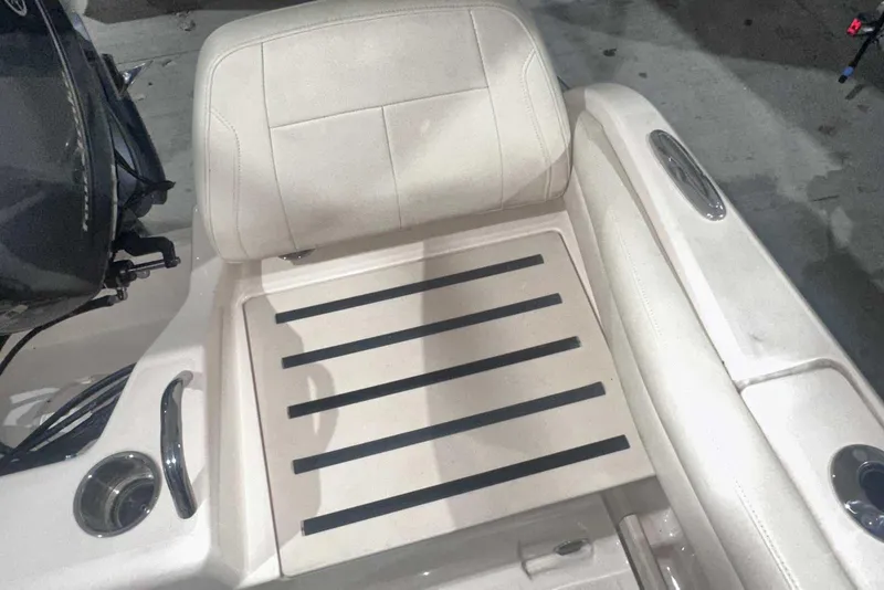 Slide: The Image of 2021 Grady-White Fisherman 216 boat seat and deck detail. - 15