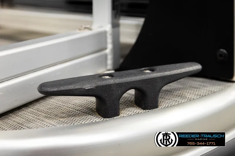 Slide: The Image of 2024 Lowe Ultra 162 Fish & Cruise boat cleat detail, Reeder-Trausch Marine logo visible. - 53