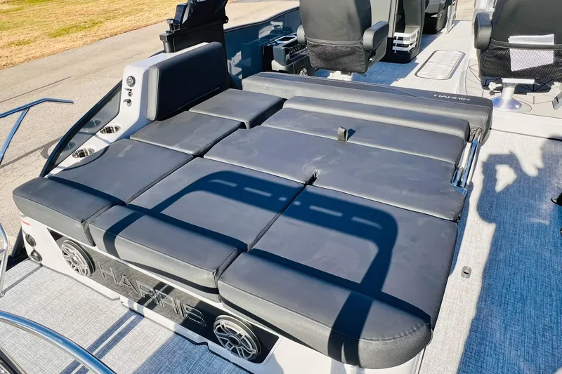 Slide: The Image of 2026 Harris Grand Mariner 230 boat interior with luxurious seating and modern design. - 35