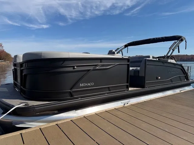Slide: The Image of Godfrey Monaco 235 SFL Tritoon - Yamaha 300 2026 - 13