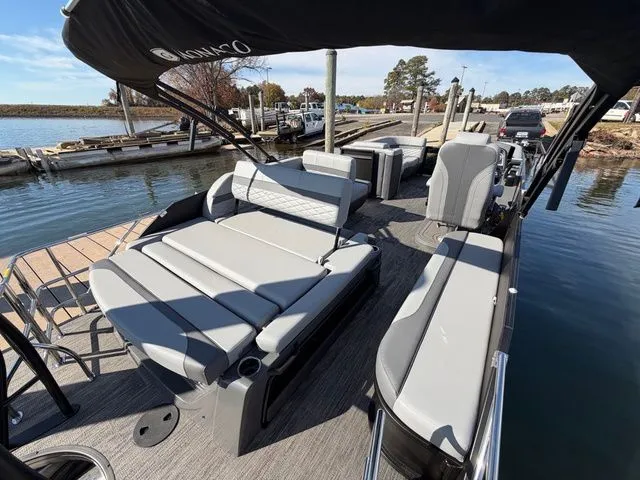 Slide: The Image of Godfrey Monaco 235 SFL Tritoon - Yamaha 300 2026 - 4