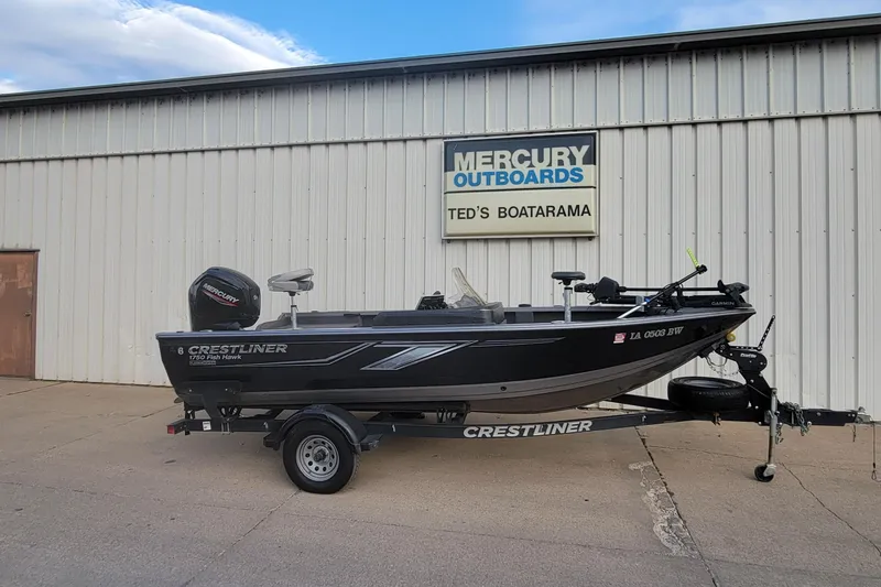 The Image of 2022 Crestliner 1750 Fish Hawk WT at Ted's Boatarama. - 0