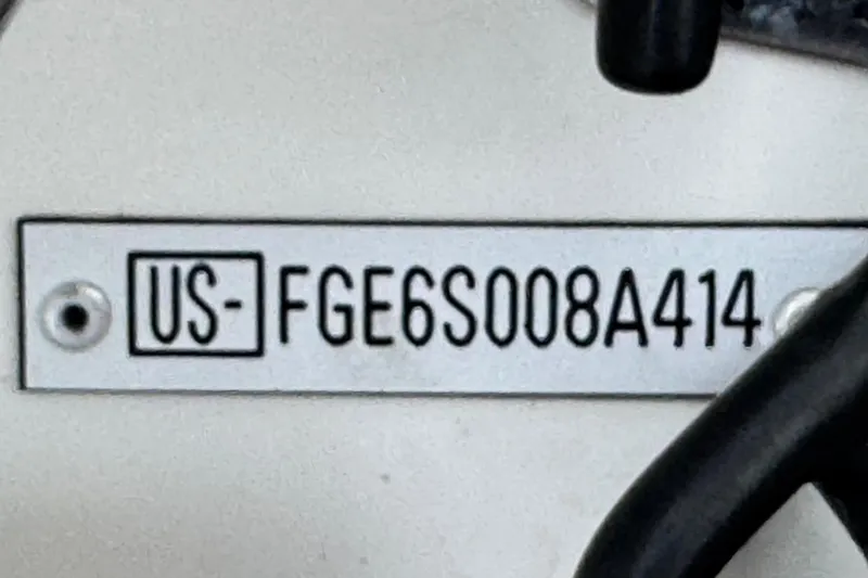 Slide: The Image of 2014 Cobalt 262 WSS boat hull identification number plate. - 32