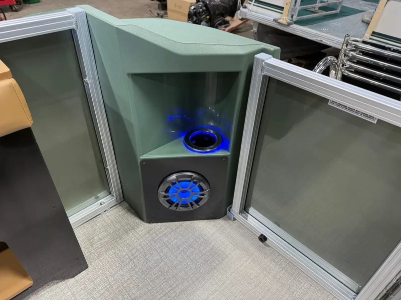 Slide: The Image of Tahoe GEOfish 200HP Rear Fish 2385 Tritoon 2026 - 31