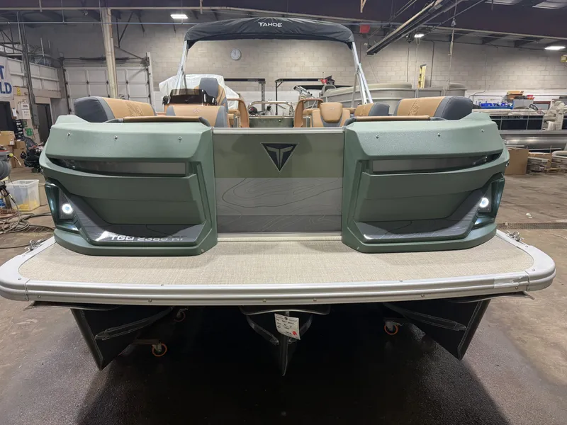 Slide: The Image of Tahoe GEOfish 200HP Rear Fish 2385 Tritoon 2026 - 43