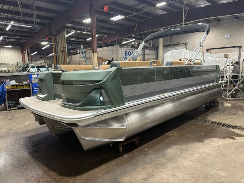 Slide: The Image of Tahoe GEOfish 200HP Rear Fish 2385 Tritoon 2026 - 46