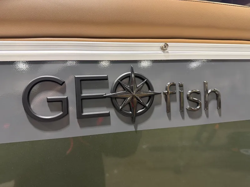 Slide: The Image of Tahoe GEOfish 200HP Rear Fish 2385 Tritoon 2026 - 49