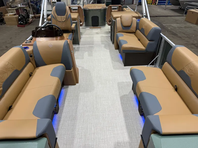 Slide: The Image of Tahoe GEOfish 200HP Rear Fish 2385 Tritoon 2026 - 6