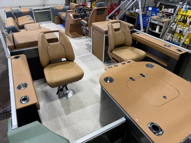 Slide: The Image of Tahoe GEOfish 2385 Rear Fish Tritoon & Honda 4-Stroke EFI 2026 - 25