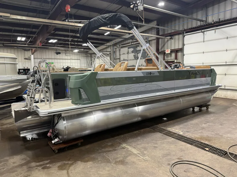 Slide: The Image of Tahoe GEOfish 2385 Rear Fish Tritoon & Honda 4-Stroke EFI 2026 - 56