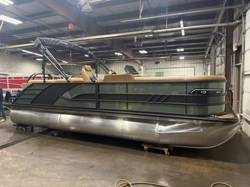 Slide: The Image of Bentley Pontoons Elite 223 Admiral Quad Lounge Tritoon 2026 - 48