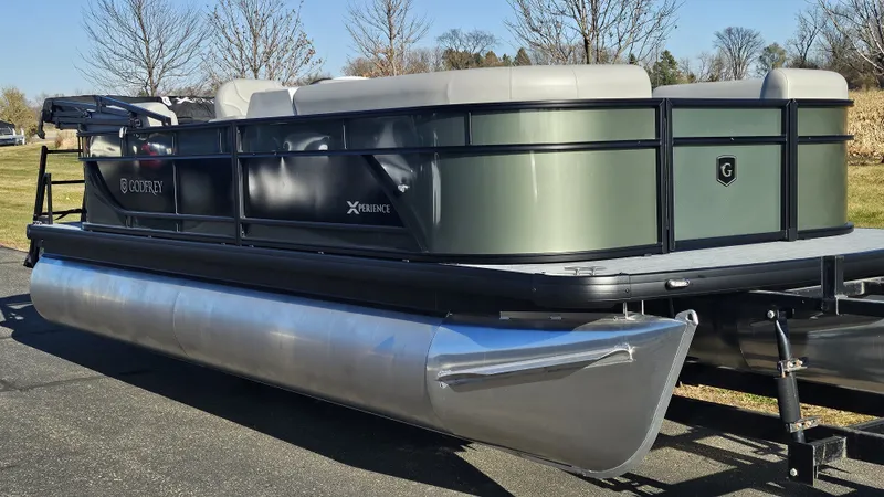 Slide: The Image of Godfrey Xperience Split Bench 2086 SBX 2026 - 1