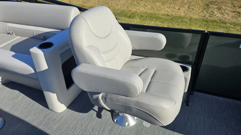 Slide: The Image of Godfrey Xperience Split Bench 2086 SBX 2026 - 7