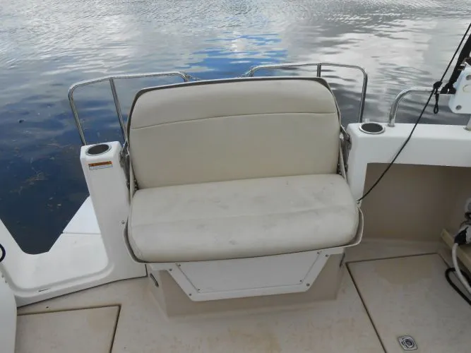 Slide: The Image of 2013 Cutwater C-28 - Image 17 - 17