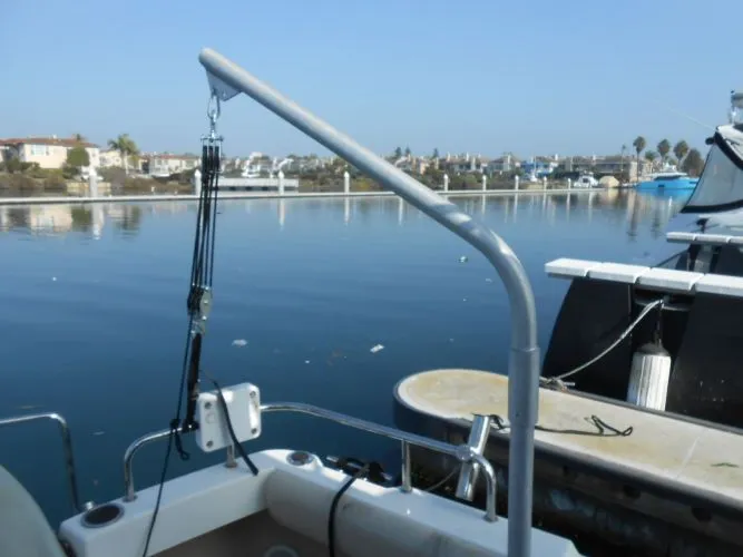 Slide: The Image of 2013 Cutwater C-28 - Image 22 - 22