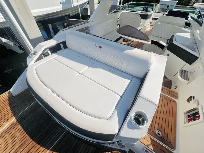 Slide: The Image of 2022 Sea Ray 310 Slx - Image 7 - 7