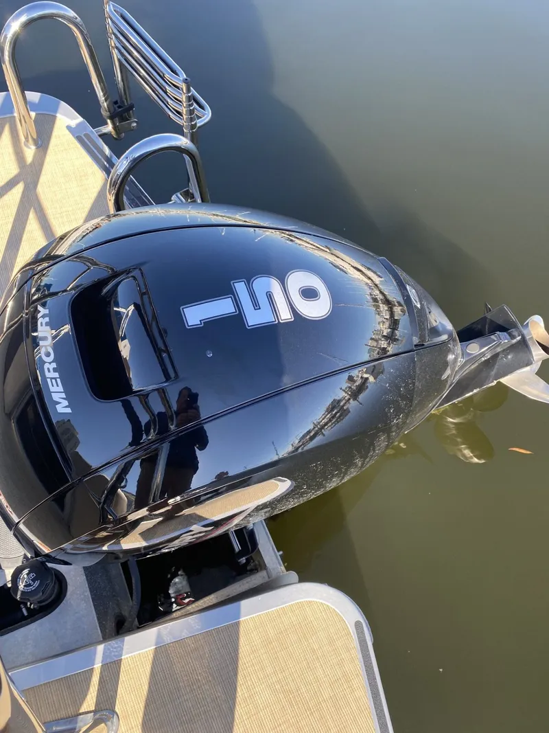 Slide: The Image of Harris HCX23 2024 - 1