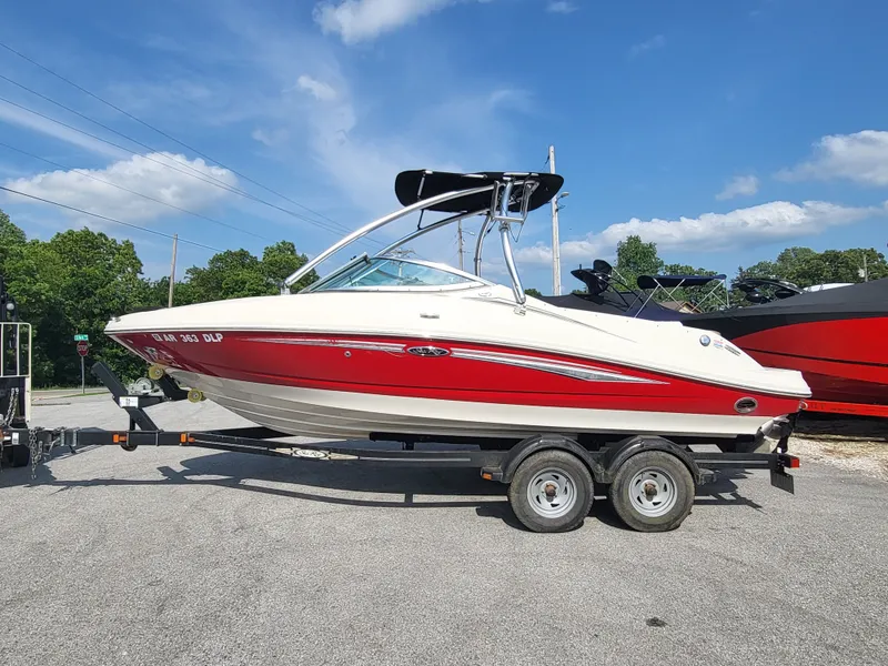 Slide: The Image of Sea Ray 210 Select 2007 - 2