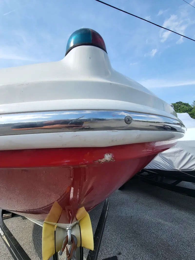 Slide: The Image of Sea Ray 210 Select 2007 - 8