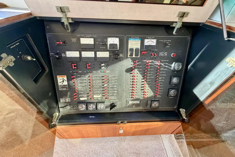 Slide: The Image of Electrical control panel on a 1995 Bayliner 4788 Pilot House Motoryacht. - 26