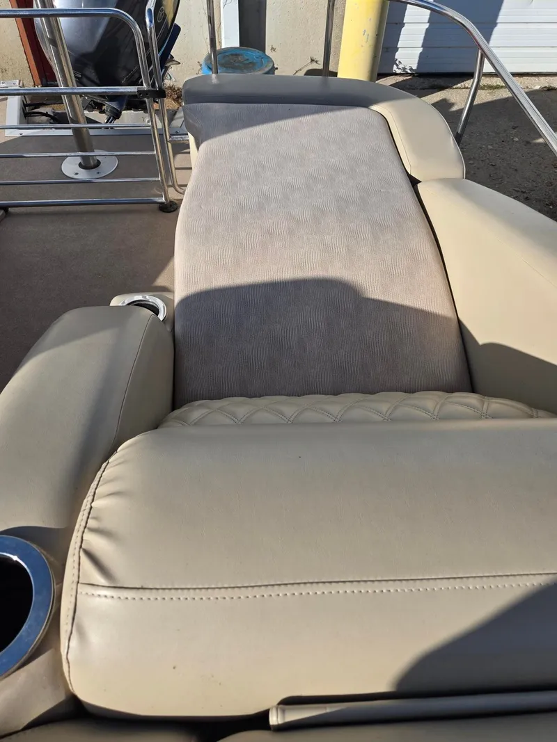 Slide: The Image of Bennington R22 2013 - 26