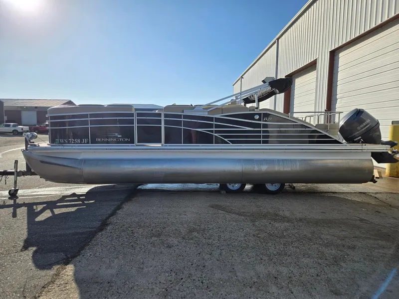 Slide: The Image of Bennington R22 2013 - 5