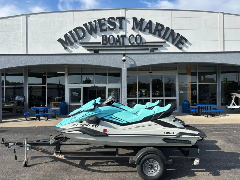 Slide: The Image of Yamaha FX Cruiser HO 2025 - 1