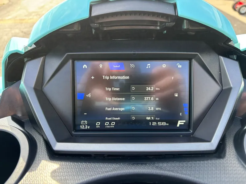 Slide: The Image of Yamaha FX Cruiser HO 2025 - 26