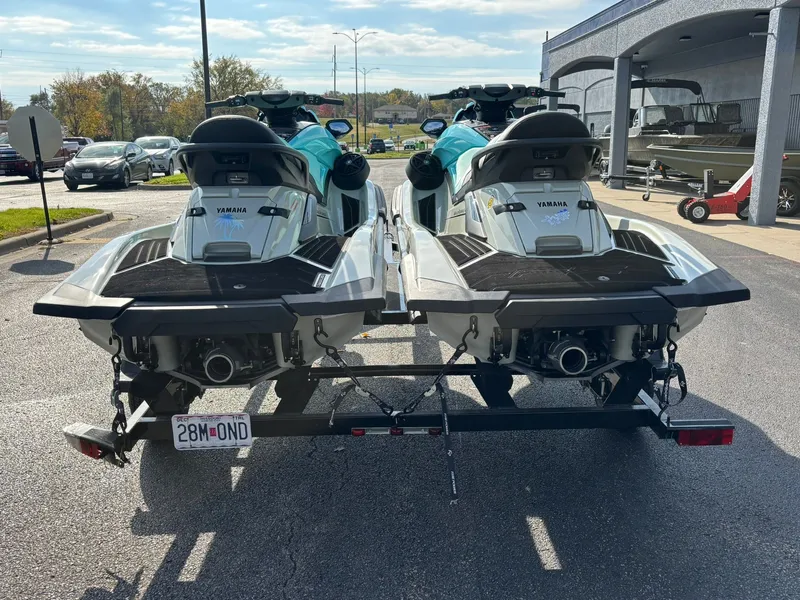 Slide: The Image of Yamaha FX Cruiser HO 2025 - 29