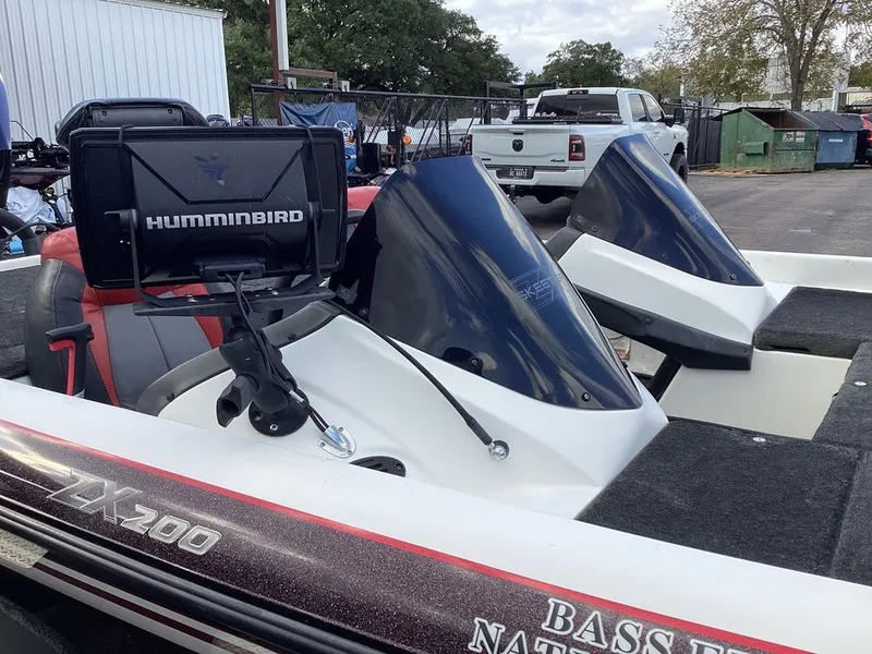 Slide: The Image of Skeeter ZX200 2013 - 22