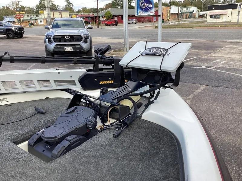 Slide: The Image of Skeeter ZX200 2013 - 29