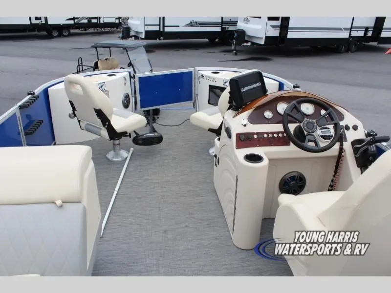 Slide: The Image of Lexington 3 Series 320 2022 - 11