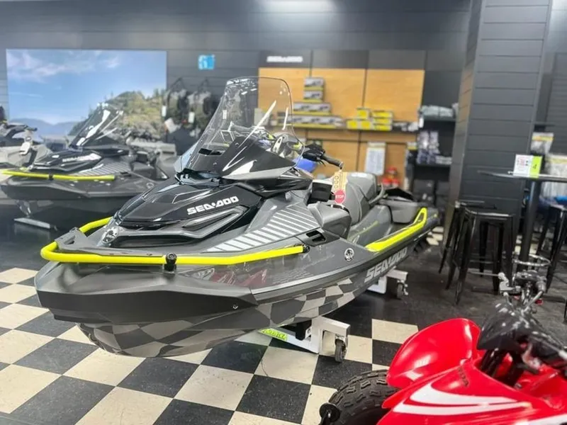 Slide: The Image of Sea-Doo Explorer Pro 170 2026 - 2