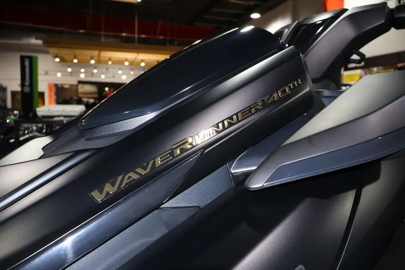 Slide: The Image of Yamaha FX® Limited SVHO® 2026 - 9